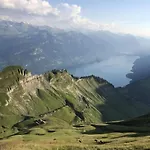 Burgblick By Interhome * 布里恩茨
